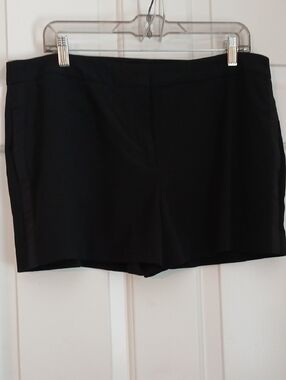 Body By Victoria Black Tailored Shorts
